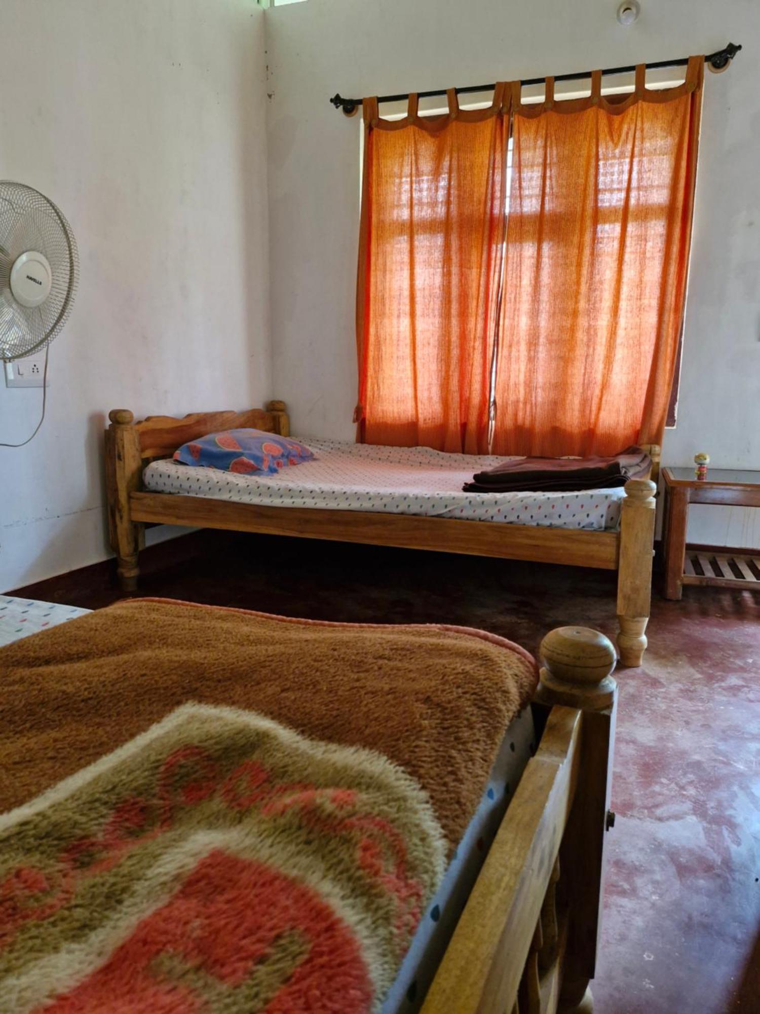 Athena Homestay Somvārpet Zewnętrze zdjęcie